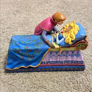 Sleeping Beauty Disney Showcase Collection figurine “The Spell is Broken”